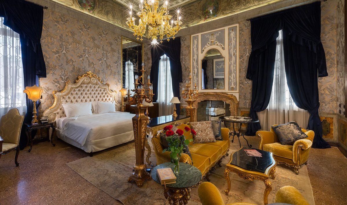 Palazzo Venart Luxury room olfcatory branding